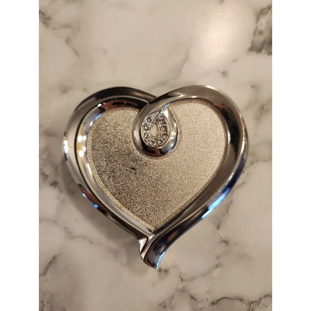 Things Remembered Heart Shaped Silver Compact Mirror With Crystal Accent